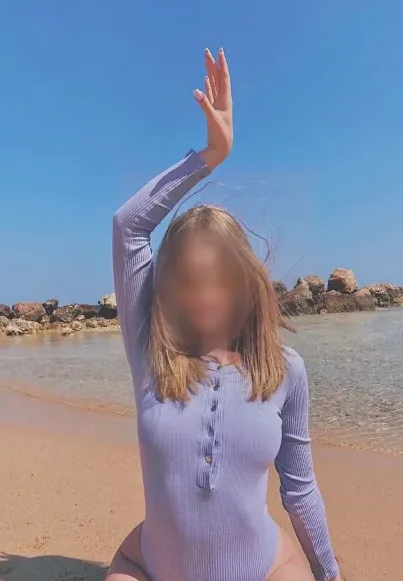Amalie, 27