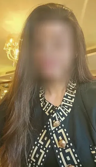 Aya, 37