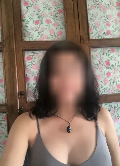 Cecilie, 38