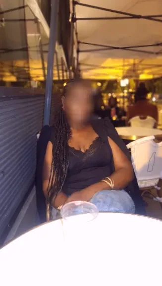 Charlotte, 34
