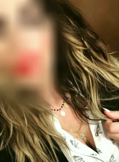 Ivana, 28