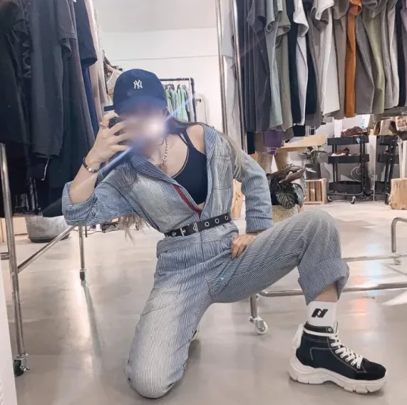 Karla, 28