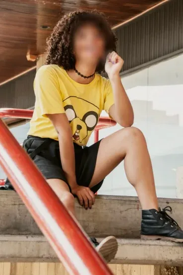 Karoline, 28