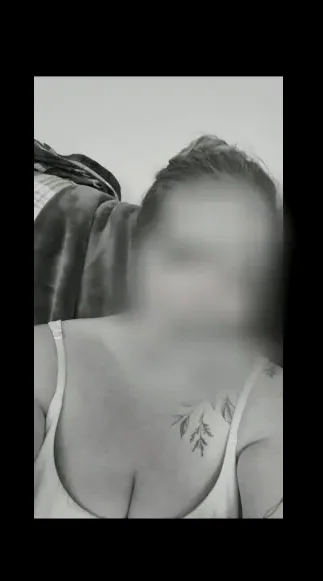 Lejla, 28